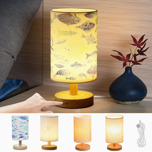 Nordische LED-Tischlampe aus Massiv holz