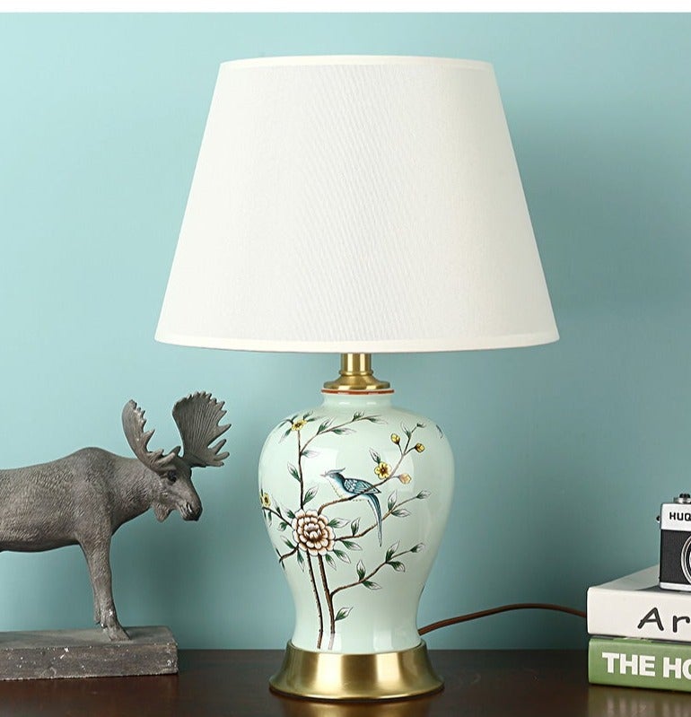 Schlafzimmer Nachttischlampe aus Keramik