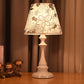 Blumen Schlafzimmer Nachttischlampe Lampenschirm aus amerikanischem Leinen